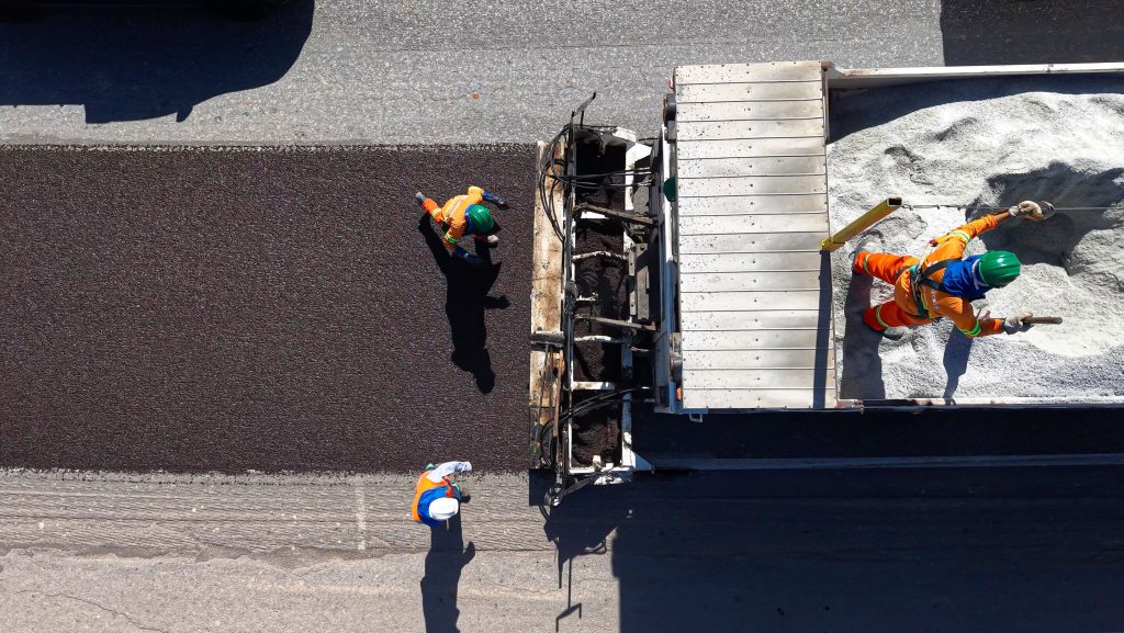 Via Cristais - Road tarring