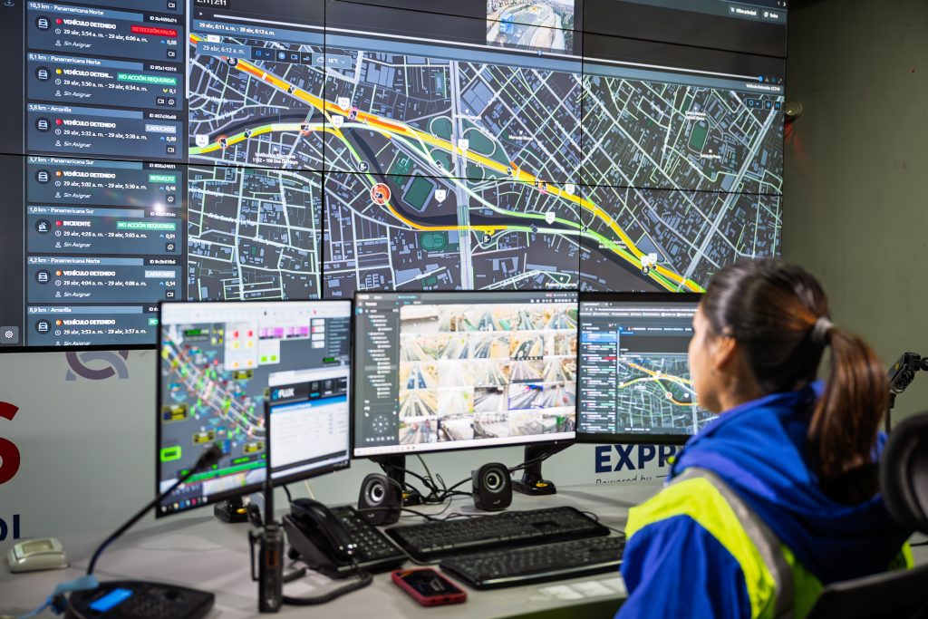 Control Center- Lima Expresa - Peru